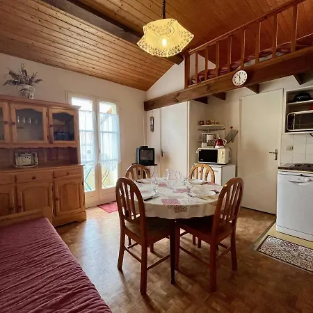 Bord De 4 Pers, Parking Gratuit - Fr-1-246a-253 Dolus d'Oléron