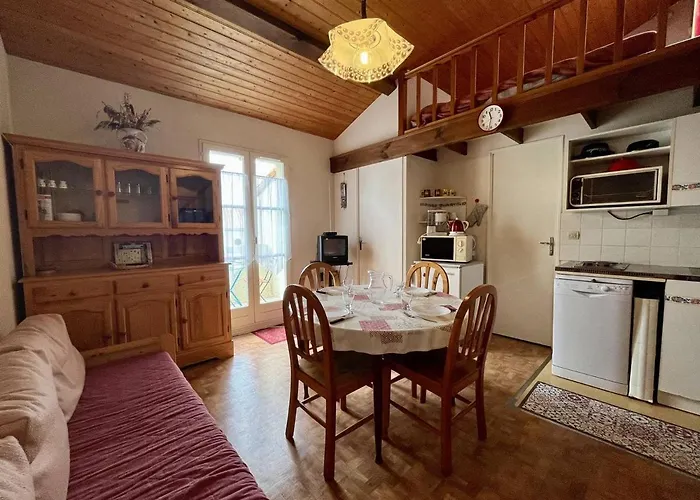 Bord De 4 Pers, Parking Gratuit - Fr-1-246a-253 Dolus d'Oléron